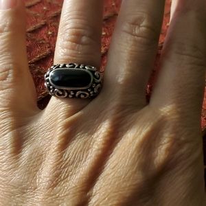 Beautiful Sterling 925 Silver & Onyx Ring Sz 5.5
